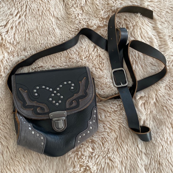 Western style leather shoulder satchel - Picture 1 of 2